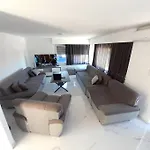 Guest House Vrsine