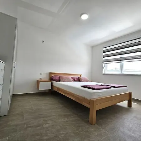 Guest House Vrsine Vrsine