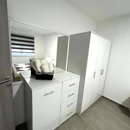 別荘 Guest House Vrsine Vrsine