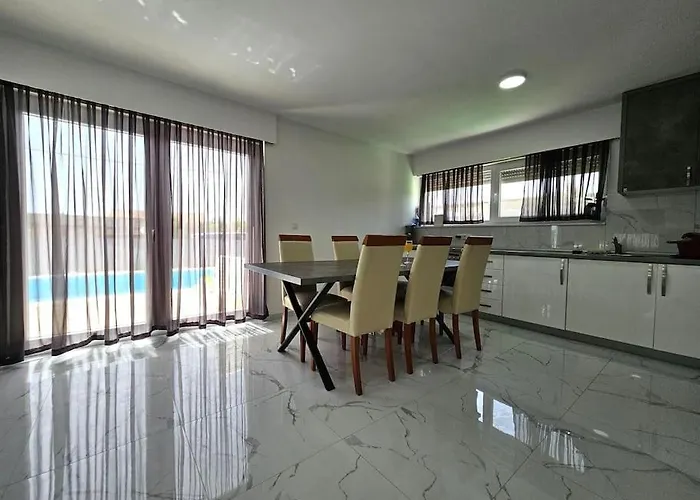 Guest House Vrsine Vrsine